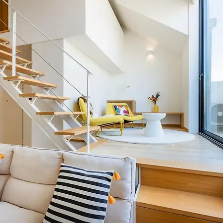 Duque De Saldanha Duplex Loft דירה